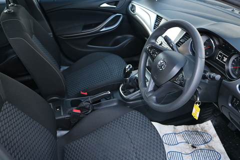 1.6 CDTi ecoFLEX Design Hatchback 5dr Diesel Manual Euro 6 (s/s) (110 ps)