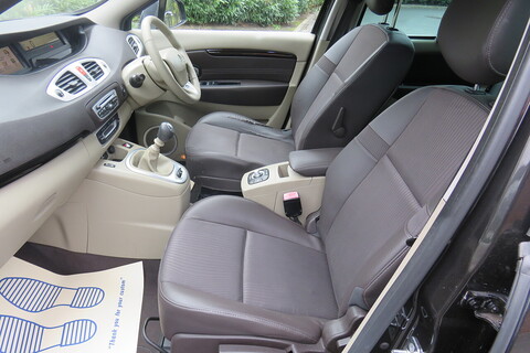 Privilege Tomtom Dci Mpv 1.5 Manual Diesel