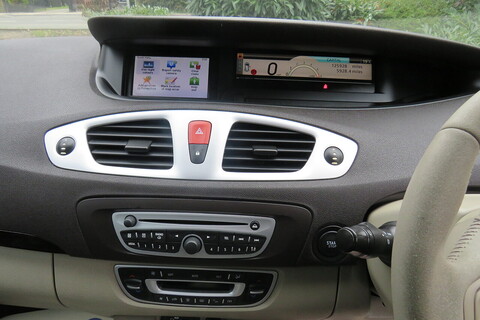 Privilege Tomtom Dci Mpv 1.5 Manual Diesel
