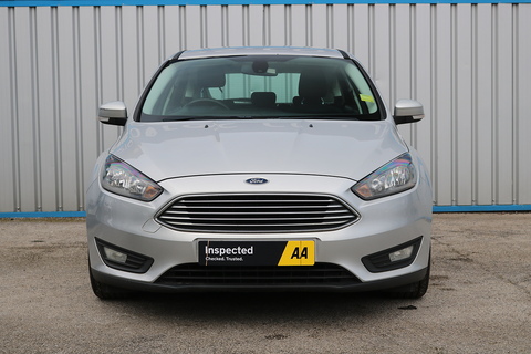 1.5 TDCi Zetec Hatchback 5dr Diesel Manual Euro 6 (s/s) (120 ps)