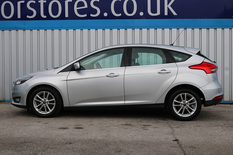 1.5 TDCi Zetec Hatchback 5dr Diesel Manual Euro 6 (s/s) (120 ps)