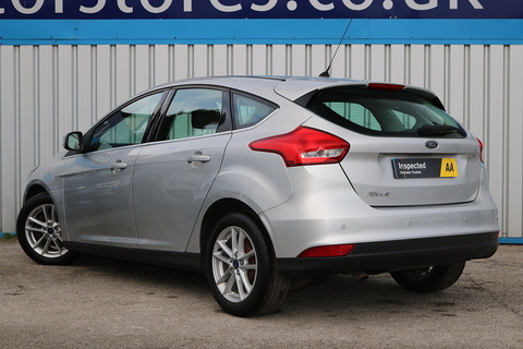 1.5 TDCi Zetec Hatchback 5dr Diesel Manual Euro 6 (s/s) (120 ps)