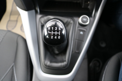 1.5 TDCi Zetec Hatchback 5dr Diesel Manual Euro 6 (s/s) (120 ps)