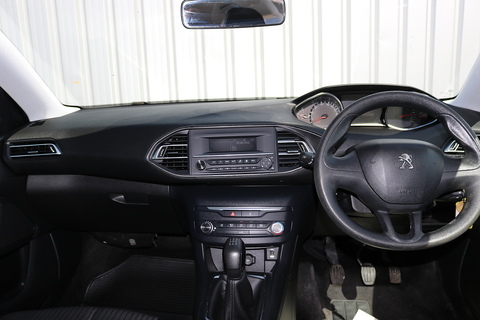 1.6 BlueHDi Access Hatchback 5dr Diesel Manual Euro 6 (s/s) (120 ps)