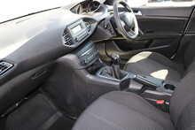 Peugeot 308 BlueHDi Access