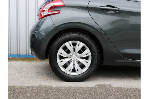 1.6 BlueHDi Access (a/c) Hatchback 5dr Diesel Manual Euro 6 (75 ps)