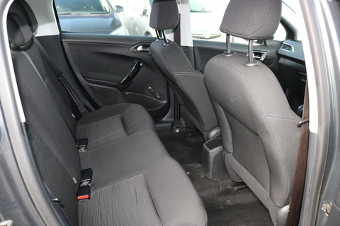 1.6 BlueHDi Access (a/c) Hatchback 5dr Diesel Manual Euro 6 (75 ps)