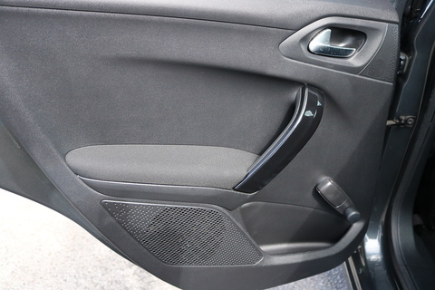 1.6 BlueHDi Access (a/c) Hatchback 5dr Diesel Manual Euro 6 (75 ps)