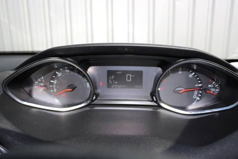 1.6 BlueHDi Access Hatchback 5dr Diesel Manual Euro 6 (s/s) (100 ps)