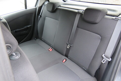 1.3 CDTi ecoFLEX S Hatchback 5dr Diesel Manual Euro 5 (A/C) (75 ps)