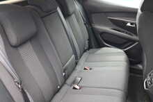 Peugeot 3008 BlueHDi Active