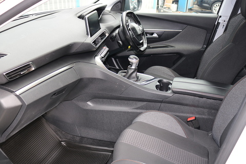 1.5 BlueHDi Active SUV 5dr Diesel Manual Euro 6 (s/s) (130 ps)