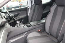 Peugeot 3008 BlueHDi Active