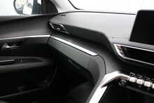 Peugeot 3008 BlueHDi Active