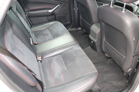 2.0 TDCi Titanium X Sport Hatchback 5dr Diesel Manual Euro 5 (163 ps)