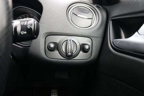 2.0 TDCi Titanium X Sport Hatchback 5dr Diesel Manual Euro 5 (163 ps)