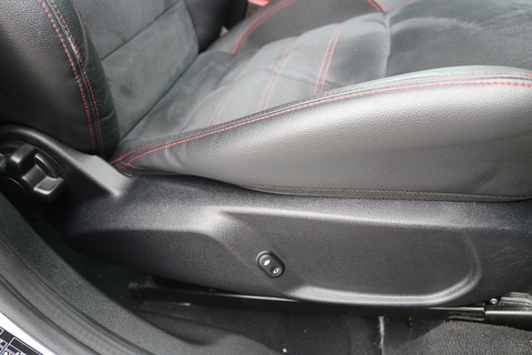 2.0 TDCi Titanium X Sport Hatchback 5dr Diesel Manual Euro 5 (163 ps)