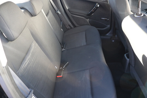 1.6 BlueHDi Access (a/c) Hatchback 5dr Diesel Manual Euro 6 (75 ps)