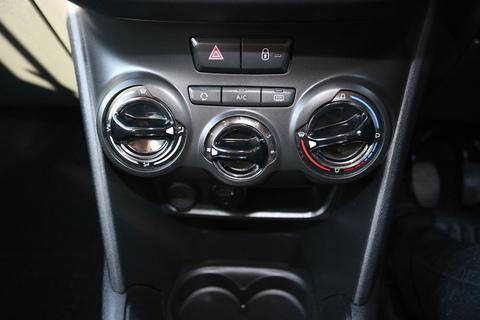 1.6 BlueHDi Access (a/c) Hatchback 5dr Diesel Manual Euro 6 (75 ps)