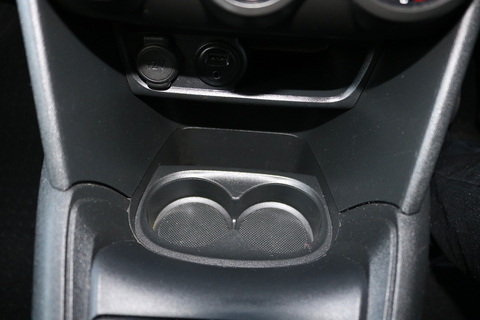 1.6 BlueHDi Access (a/c) Hatchback 5dr Diesel Manual Euro 6 (75 ps)