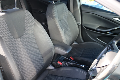 1.6i Turbo SRi Sports Tourer 5dr Petrol Manual Euro 6 (s/s) (200 ps)