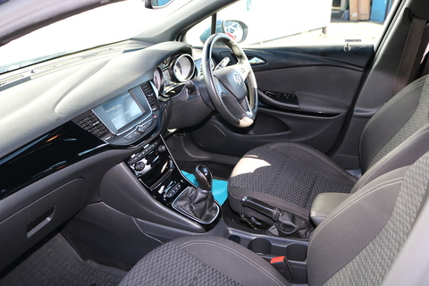 1.6i Turbo SRi Sports Tourer 5dr Petrol Manual Euro 6 (s/s) (200 ps)