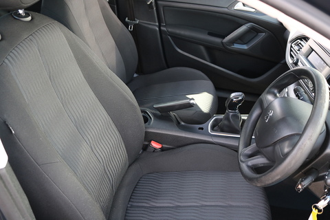 1.6 BlueHDi Access Hatchback 5dr Diesel Manual Euro 6 (s/s) (100 ps)