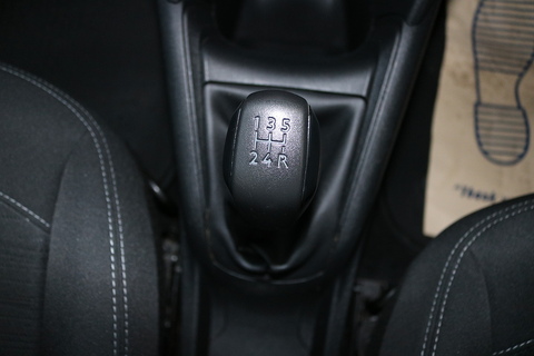 1.6 BlueHDi Access (a/c) Hatchback 5dr Diesel Manual Euro 6 (75 ps)