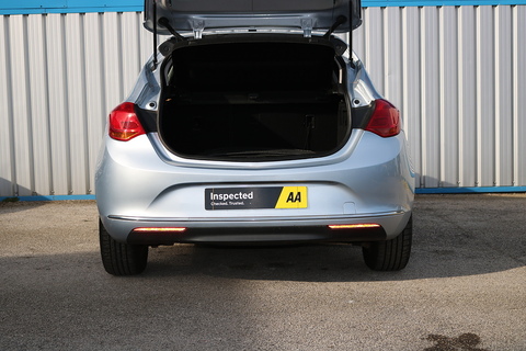 1.7 CDTi ecoFLEX ES Hatchback 5dr Diesel Manual Euro 5 (s/s) (110 ps)