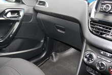 Peugeot 208 BlueHDi Access