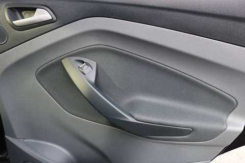 1.6T EcoBoost Titanium MPV 5dr Petrol Manual Euro 5 (150 ps)