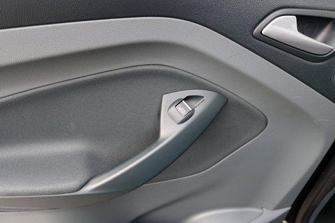 1.6T EcoBoost Titanium MPV 5dr Petrol Manual Euro 5 (150 ps)