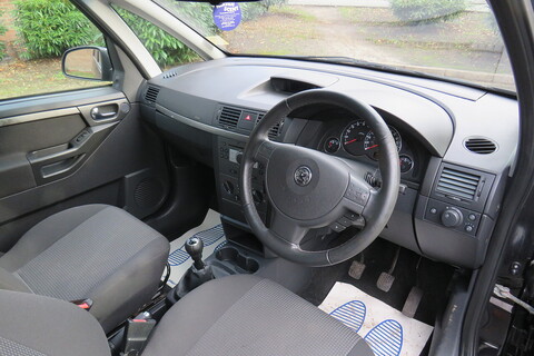 1.3 CDTi Active MPV 5dr Diesel Manual (135 g/km, 74 bhp)