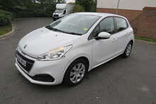 Peugeot 208 BlueHDi Access