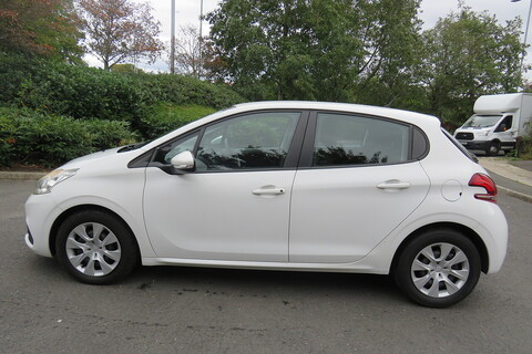 1.6 BlueHDi Access (a/c) Hatchback 5dr Diesel Manual Euro 6 (75 ps)