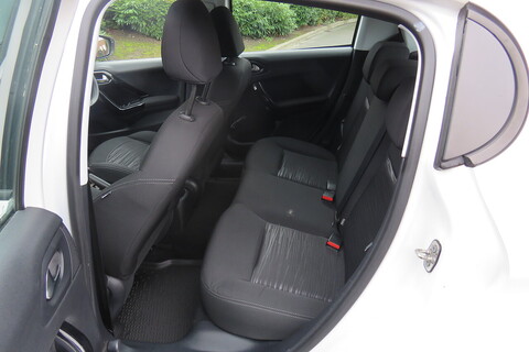 1.6 BlueHDi Access (a/c) Hatchback 5dr Diesel Manual Euro 6 (75 ps)