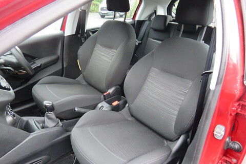 1.2 PureTech Access (a/c) Hatchback 5dr Petrol Manual Euro 6 (68 ps)