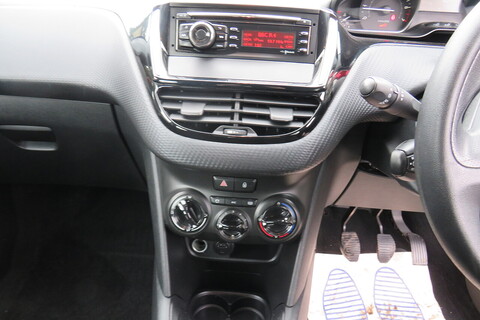 1.2 PureTech Access (a/c) Hatchback 5dr Petrol Manual Euro 6 (68 ps)