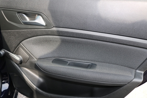 1.6 BlueHDi Access Hatchback 5dr Diesel Manual Euro 6 (s/s) (100 ps)