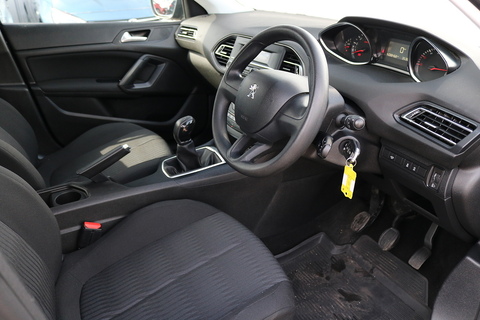 1.6 BlueHDi Access Hatchback 5dr Diesel Manual Euro 6 (s/s) (100 ps)