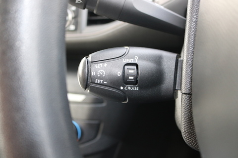 1.6 BlueHDi Access Hatchback 5dr Diesel Manual Euro 6 (s/s) (100 ps)