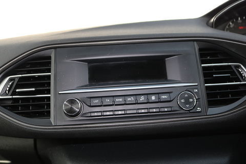 1.6 BlueHDi Access Hatchback 5dr Diesel Manual Euro 6 (s/s) (100 ps)