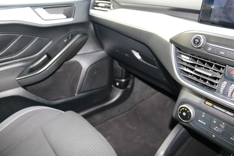 1.5 EcoBlue Zetec Estate 5dr Diesel Manual Euro 6 (s/s) (120 ps)