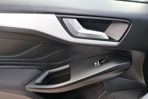 1.5 EcoBlue Zetec Estate 5dr Diesel Manual Euro 6 (s/s) (120 ps)