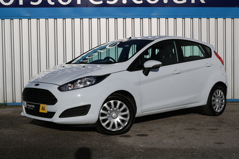 1.5 TDCi Style Hatchback 5dr Diesel Manual Euro 5 (75 ps)