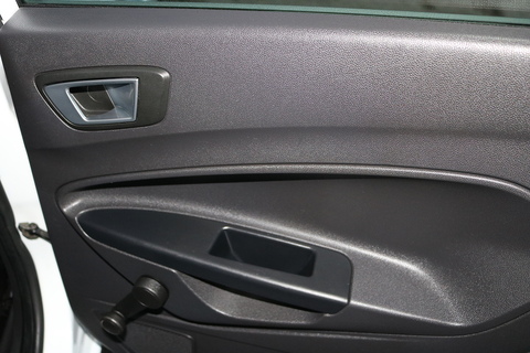 1.5 TDCi Style Hatchback 5dr Diesel Manual Euro 5 (75 ps)