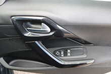 Peugeot 208 BlueHDi Active