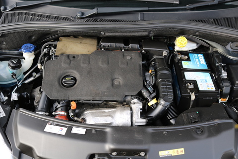 1.5 BlueHDi Active Hatchback 5dr Diesel Manual Euro 6 (s/s) (100 ps)