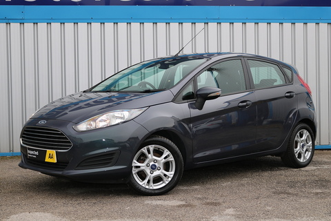 1.5 TDCi Style Hatchback 5dr Diesel Manual Euro 5 (75 ps)