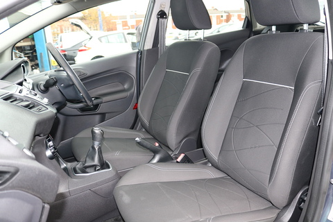 1.5 TDCi Style Hatchback 5dr Diesel Manual Euro 5 (75 ps)